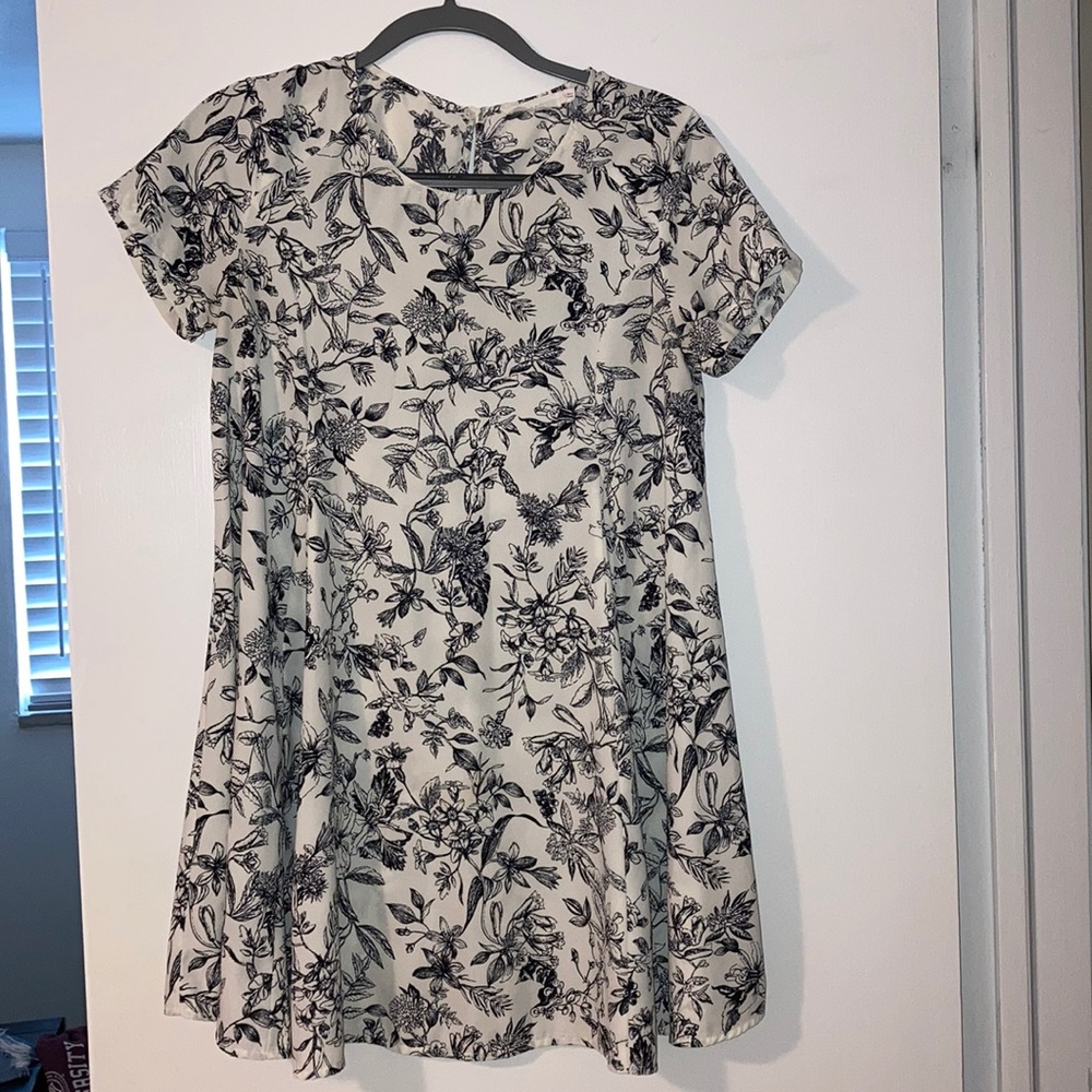 Perfect transition dress ✨